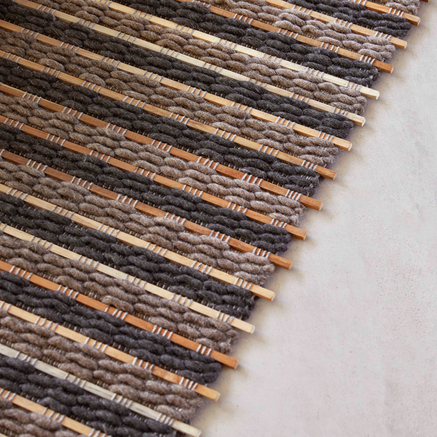 GAN GOZ Rug, Tsuchi (Brown) 206x300
