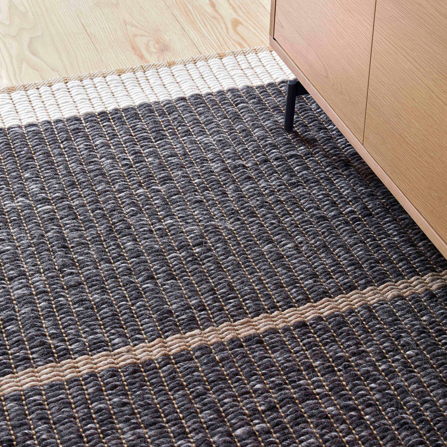 GAN Reversible Rug, Black 170x240
